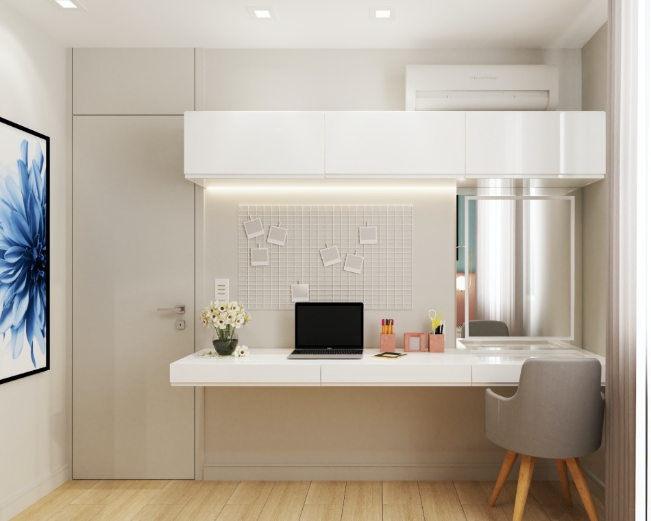 Domáca kancelária ladená do svetlohnedej farby.